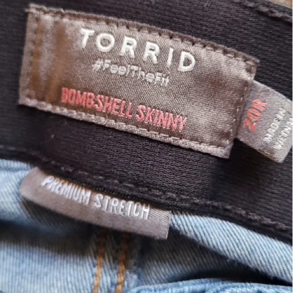 torrid Distressed Dark Blue High-Rise bombshell Skinny Jeans - Picture 7 of 15